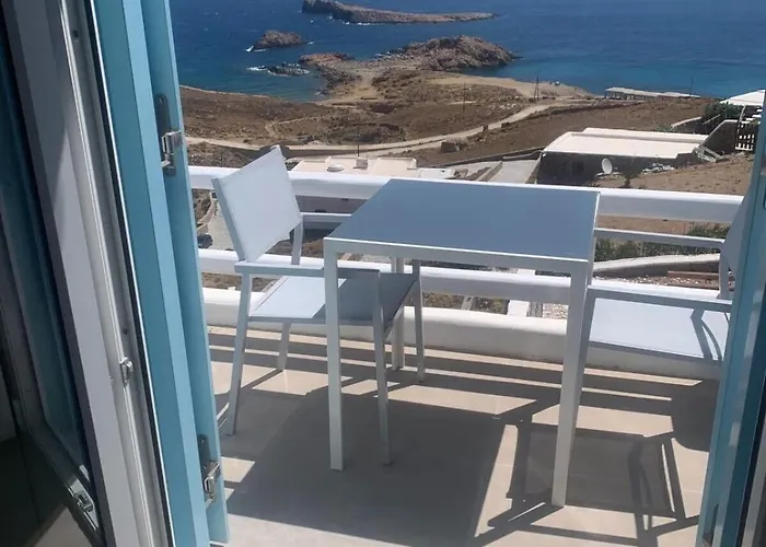 Aegean With Breathtaking Views דירה